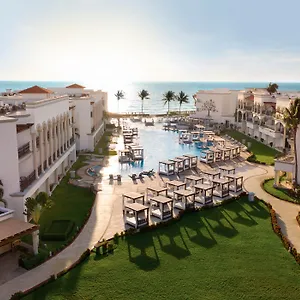 אתר נופש Hilton Playa Del Carmen, An All-inclusive Adult Only פלאייה דל כרמן